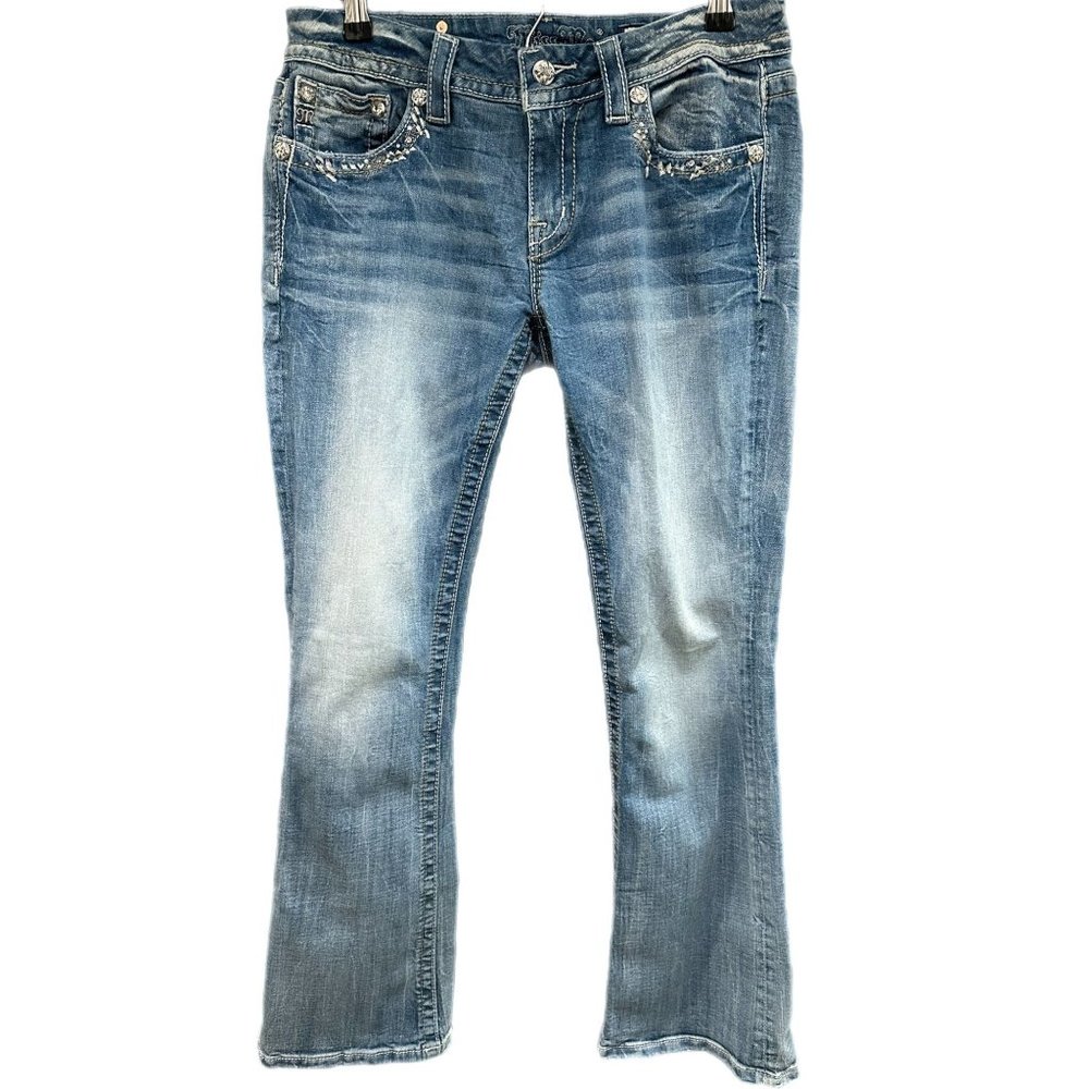 Miss Me Women’s 29 Signature Boot Stretch Distressed Finish Low Rise